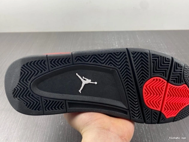 CT8527-016 Red 4 Air Jordan Thunder 0818